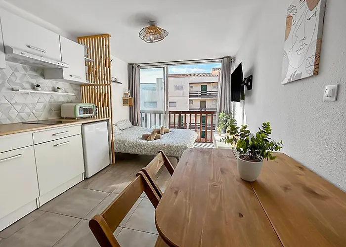Apartamento Piscine, Tennis & Vue Sur Le Port