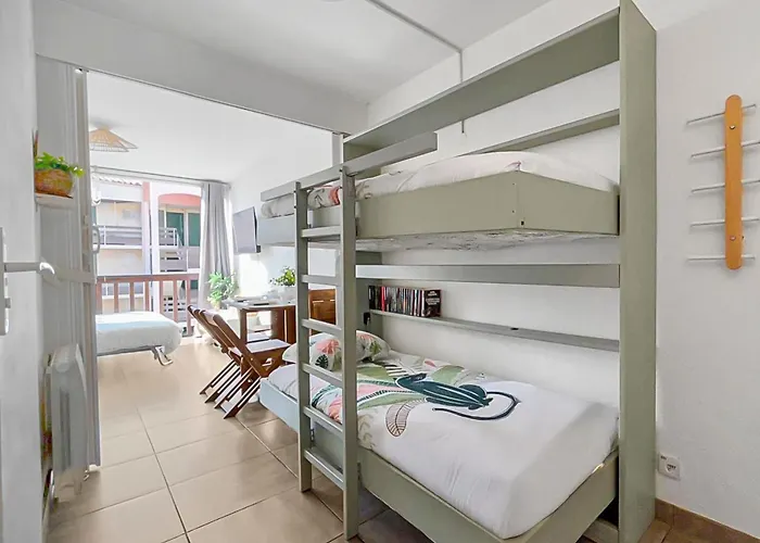 Apartamento Piscine, Tennis & Vue Sur Le Port